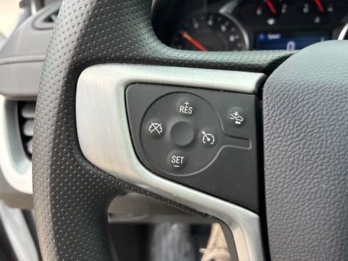 Used 2024 GMC Terrain SLE image 22