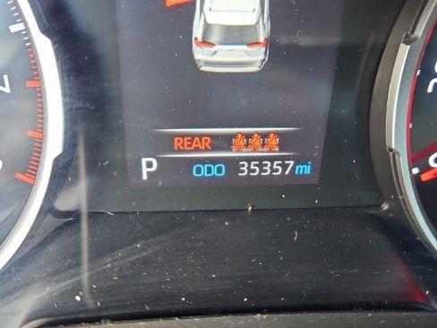 Used 2021 Toyota RAV4 XLE image 26