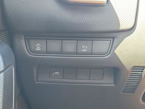 Used 2024 MAZDA CX-50 AWD 2.5 S w/ Preferred Package image 24