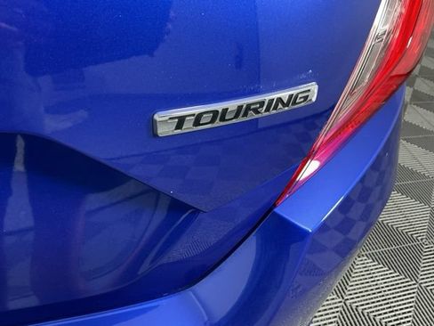 Used 2018 Honda Civic Touring image 19