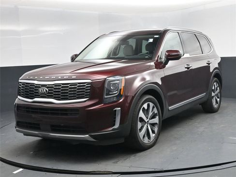Used 2021 Kia Telluride S image 1