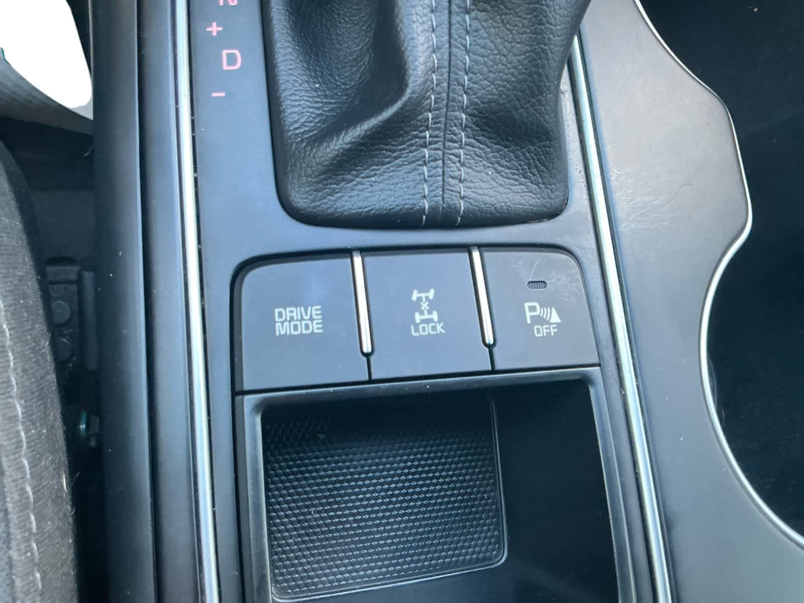 Used 2020 Kia Sorento LX w/ LX I4 Convenience Package AWD/4WD image 19