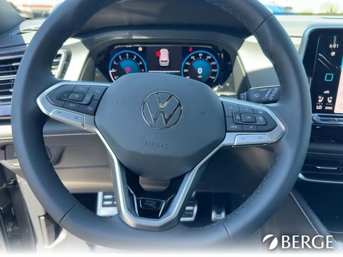 New 2026 Volkswagen Atlas Cross Sport SEL Premium R-Line AWD/4WD image 15