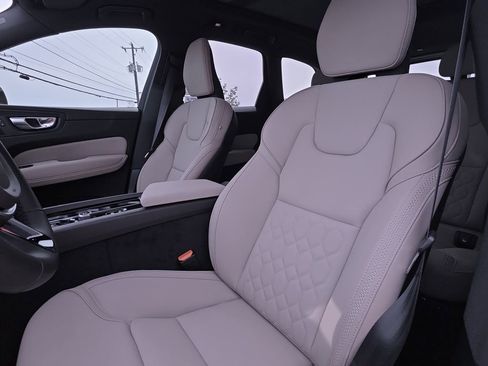 New 2026 Volvo XC60 B5 Plus w/ Protection Package Premier image 15