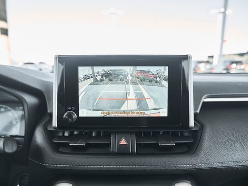 Used 2025 Toyota RAV4 XLE w/ Weather Package image 34