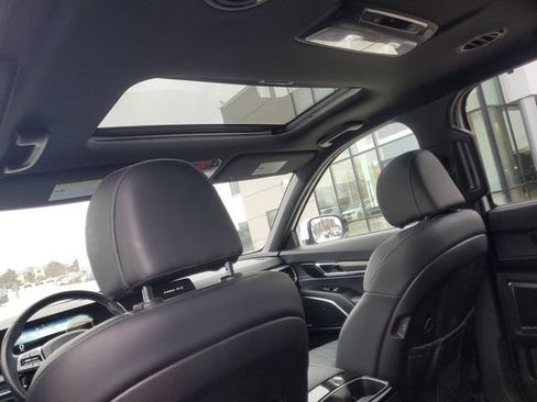 Used 2023 Kia Telluride SX X-Line AWD/4WD image 9