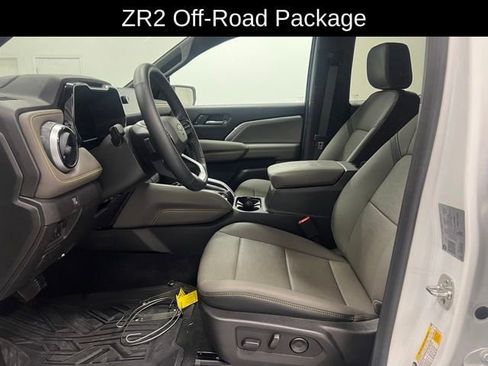 New 2025 Chevrolet Colorado ZR2 w/ Off-Road Front Bumper Package AWD/4WD image 7
