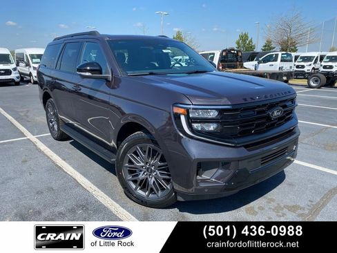 New 2026 Ford Expedition Platinum w/ Stealth Appearance Package AWD/4WD image 1