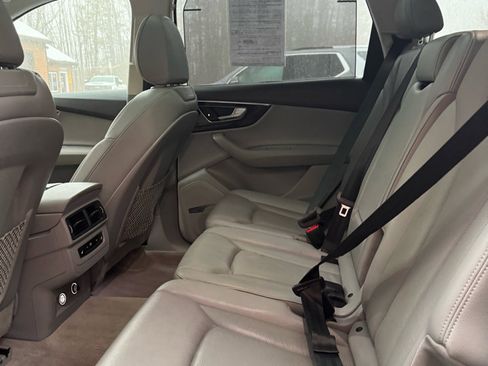 Used 2018 Audi Q7 3.0T Premium Plus w/ Premium Plus Package image 15
