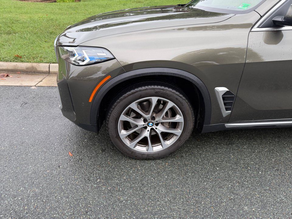 Used 2024 BMW X5 xDrive40i w/ Executive Package AWD/4WD image 27