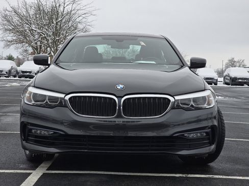 Used 2018 BMW 530i xDrive w/ Premium Package image 13