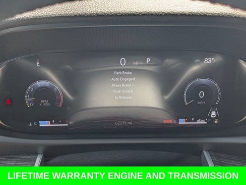 Used 2024 Jeep Wagoneer L Series II w/ Flexible Seating Group RWD image 28
