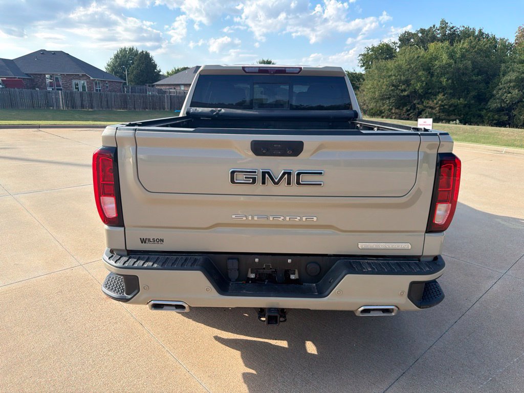 Used 2022 GMC Sierra 1500 Elevation w/ Elevation Premium Package AWD/4WD image 4