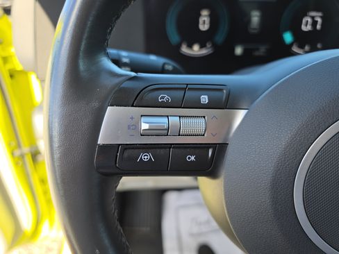 Used 2024 Hyundai Kona SEL FWD image 30