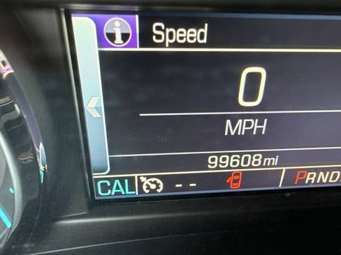 Used 2015 Chevrolet Silverado 1500 High Country w/ High Country Premium Package AWD/4WD image 14