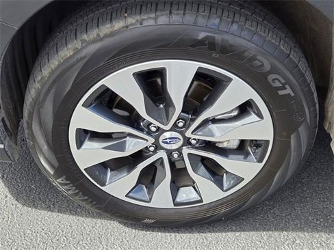 Used 2023 Subaru Outback Limited image 8