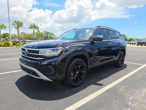 Used 2022 Volkswagen Atlas SE FWD image 5