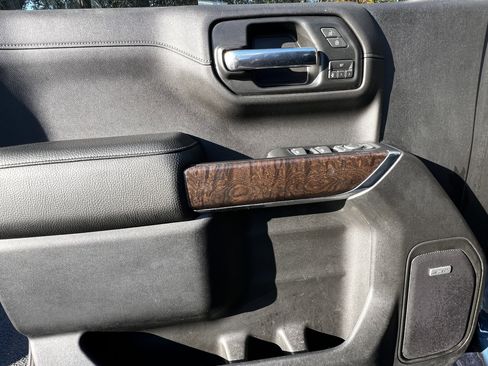 Used 2019 GMC Sierra 1500 Denali w/ Denali Ultimate Package image 13