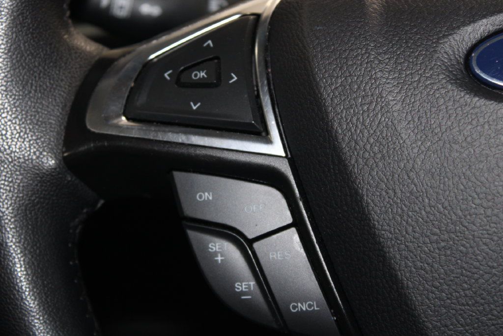Used 2024 Ford Edge Titanium AWD/4WD image 35