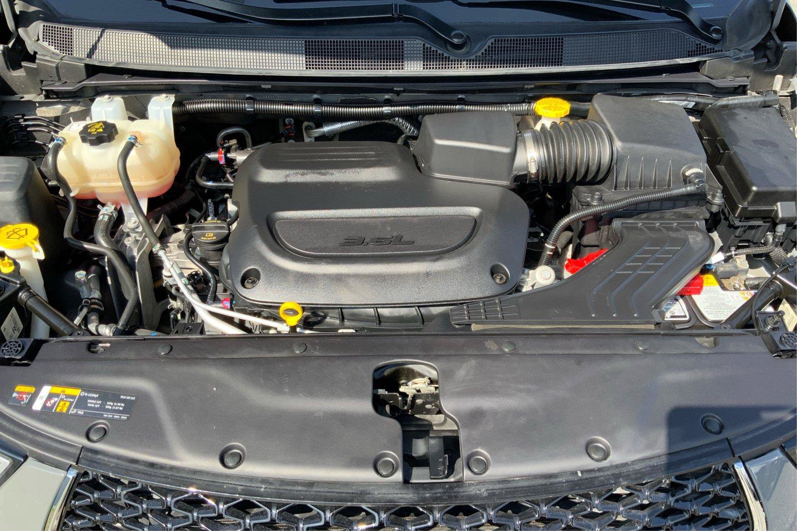Used 2025 Chrysler Pacifica Select FWD image 23