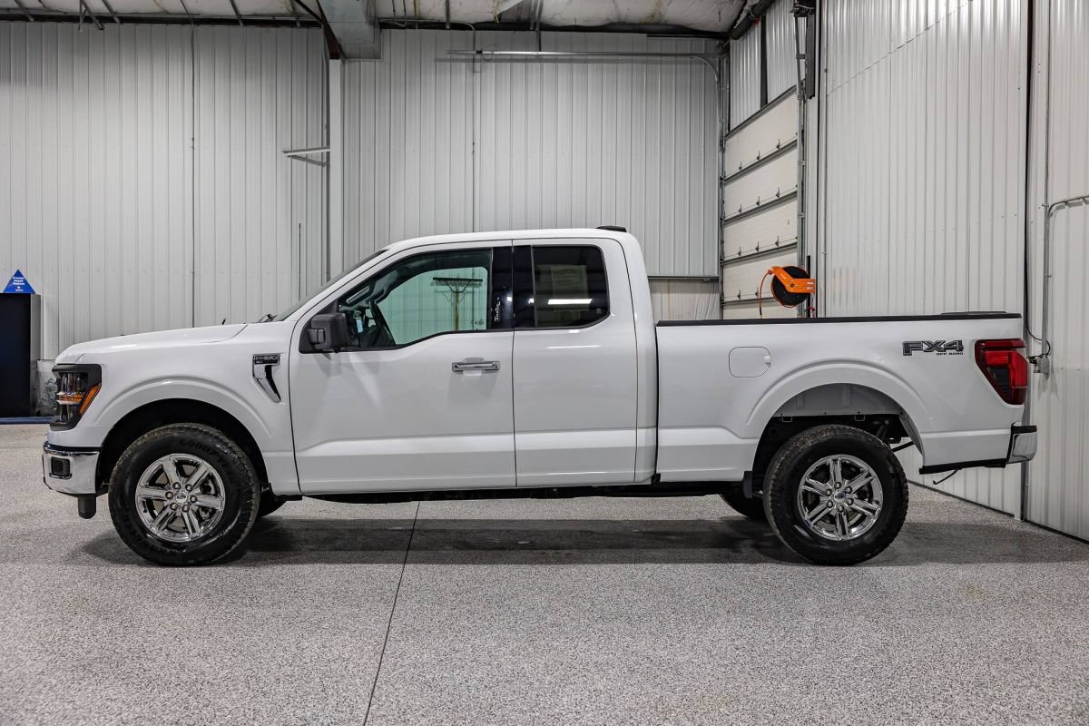 Used 2024 Ford F150 XLT w/ FX4 Off-Road Package AWD/4WD image 2