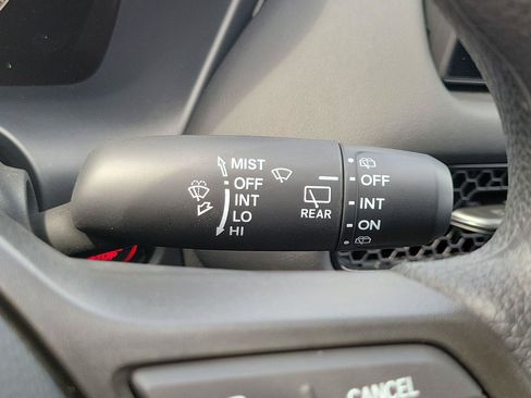 New 2027 Honda HR-V LX image 13