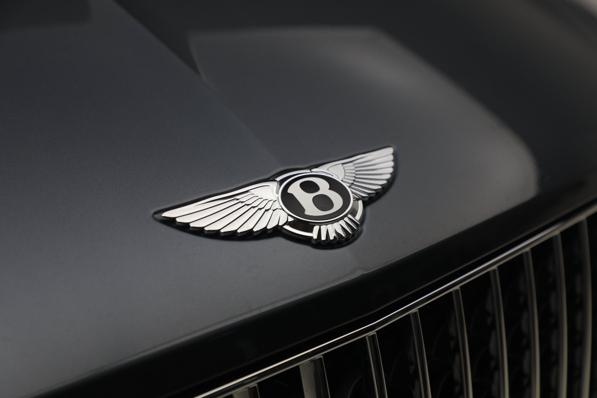Certified 2026 Bentley Bentayga Extended Wheelbase AWD/4WD image 13