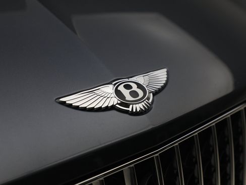 Certified 2026 Bentley Bentayga Extended Wheelbase AWD/4WD image 13