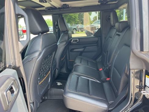 Used 2024 Ford Bronco Badlands AWD/4WD image 29