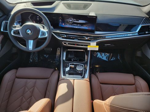 New 2026 BMW X5 xDrive40i w/ M Sport Package image 10