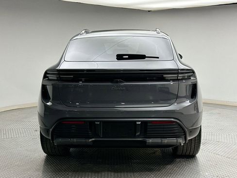 Used 2025 Porsche Macan Turbo Electric AWD/4WD image 12