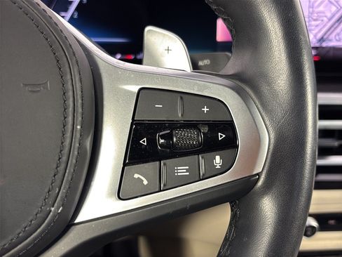 Certified 2024 BMW 430i Convertible w/ M Sport Package RWD image 19
