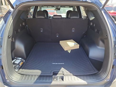 New 2025 Hyundai Tucson XRT image 8