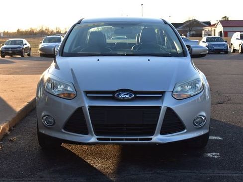 Used 2014 Ford Focus SE w/ Equipment Group 201A image 8