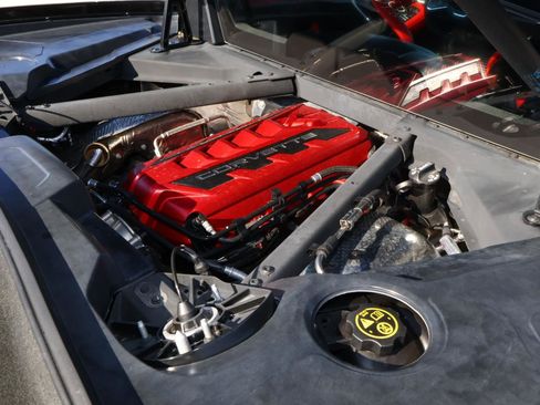 Used 2023 Chevrolet Corvette Stingray Preferred Cpe w/ 2LT image 19