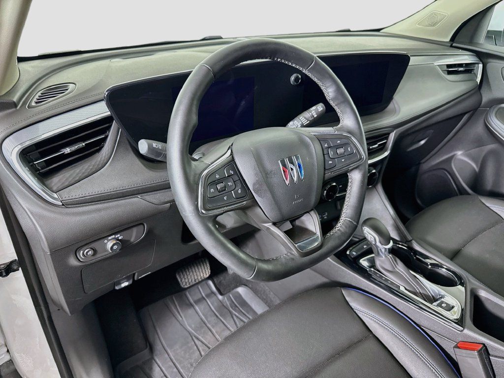 Used 2026 Buick Encore GX Sport Touring w/ Advanced Technology Package FWD image 9