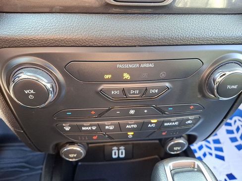 Used 2020 Ford Ranger Lariat w/ Equipment Group 501A Mid image 18