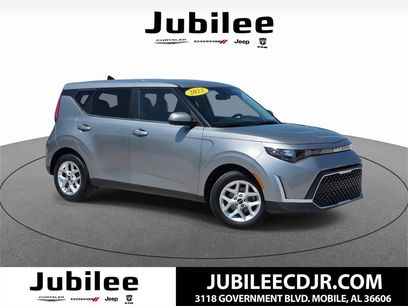 Used 2023 Kia Soul LX w/ Option Group 015