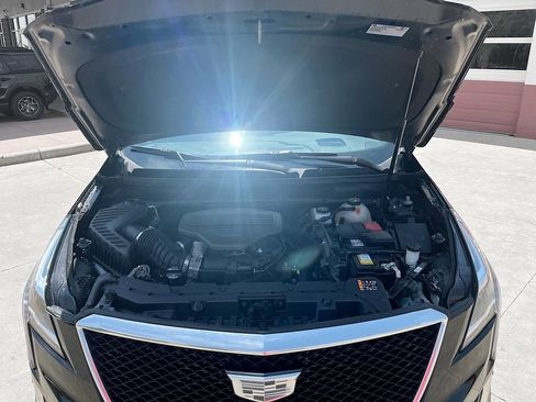 Used 2022 Cadillac XT5 Sportv w/ Platinum Package AWD/4WD image 32