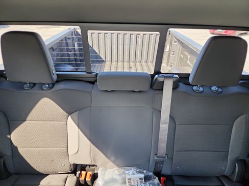 New 2026 GMC Sierra 1500 SLE w/ X31 Off-Road Package image 23