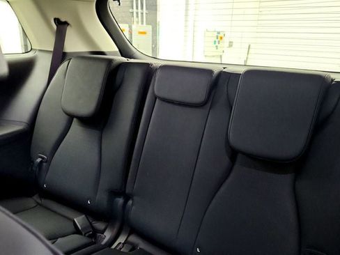 Used 2025 Kia Carnival SX Prestige FWD image 21