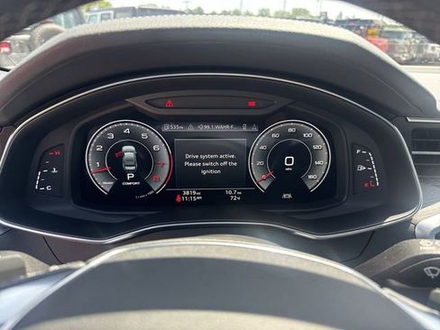 Used 2025 Audi A6 3.0T Premium w/ Black Optic Sport Package AWD/4WD image 18