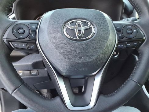 Used 2024 Toyota RAV4 XLE image 18