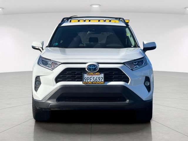 Used 2021 Toyota RAV4 XLE AWD/4WD image 8