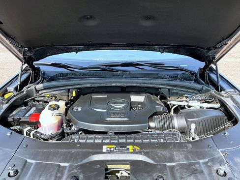 Used 2022 Jeep Grand Cherokee Summit w/ Luxury Tech Group V image 24