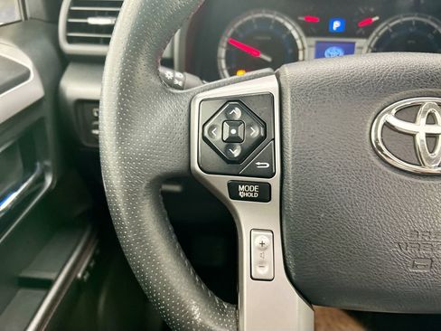 Used 2016 Toyota 4Runner Limited AWD/4WD image 11