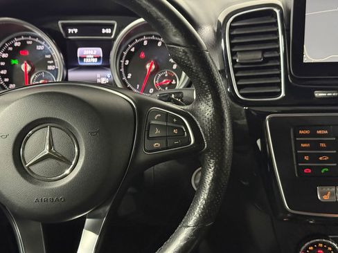 Used 2017 Mercedes-Benz GLE 350 4MATIC image 29