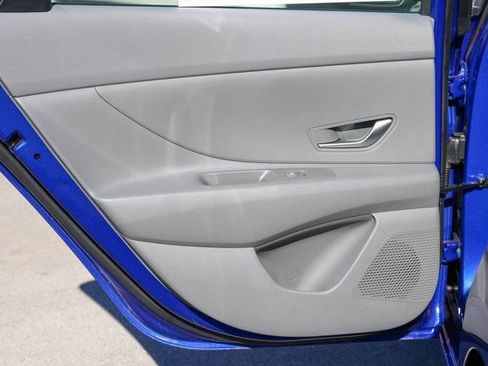 New 2026 Hyundai Elantra SE image 11