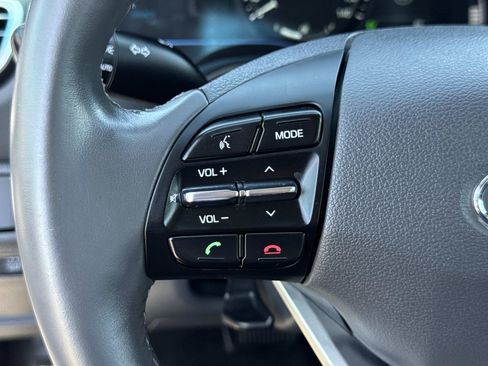 Used 2017 Hyundai Ioniq SEL FWD image 11