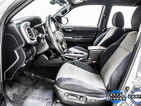 Used 2023 Toyota Tacoma TRD Sport image 26